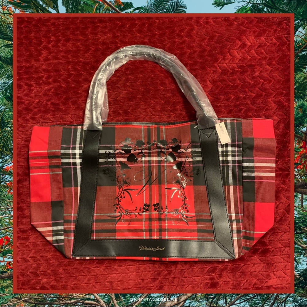 Victoria's Secret 2020 Large Plaid Tote - Red and Black